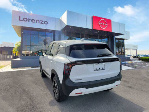 2025 Nissan Kicks SV