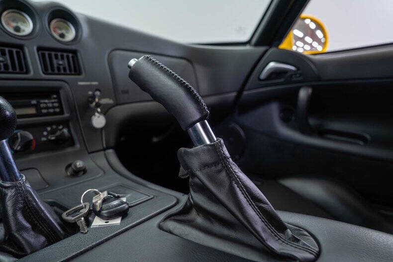 2001 Dodge Viper RT/10