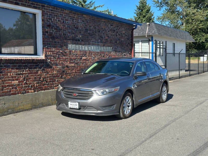 2014 Ford Taurus SE