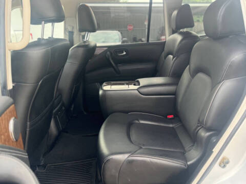 2017 Infiniti QX80 Signature Edition