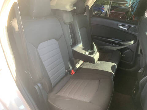 2018 Ford Edge SE
