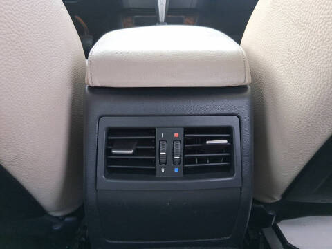 2011 BMW 3 Series 328i