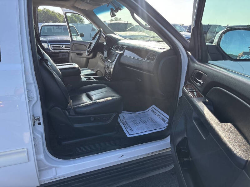 2012 Chevrolet Suburban LT