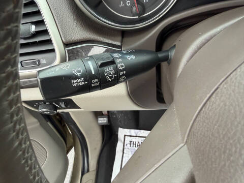 2011 Jeep Grand Cherokee Laredo
