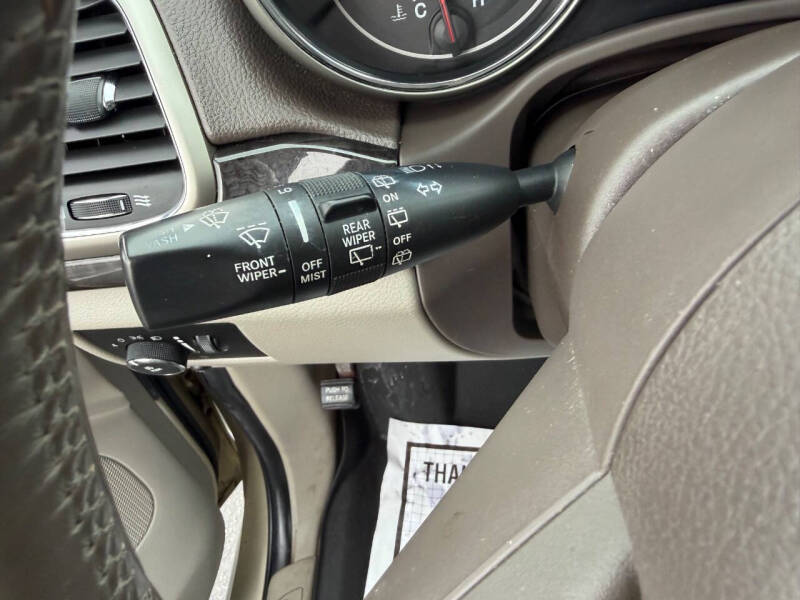 2011 Jeep Grand Cherokee Laredo