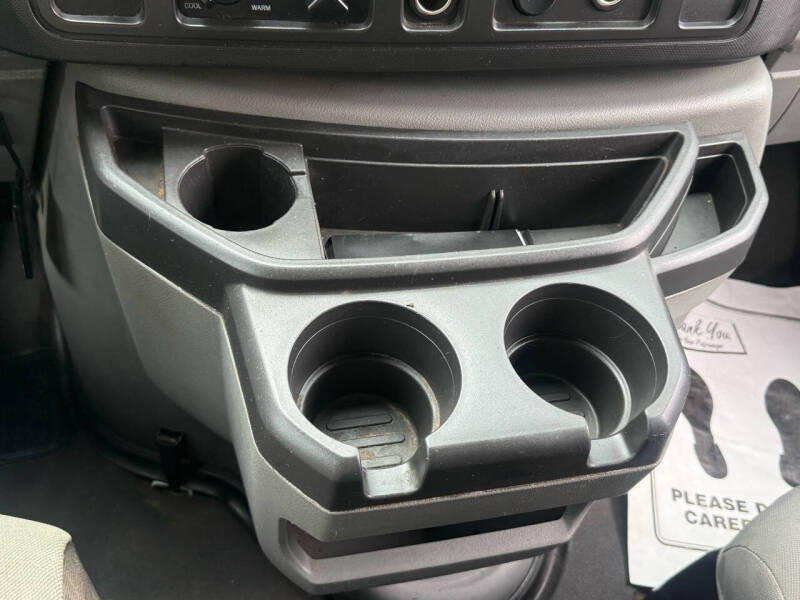 2013 Ford E-Series E-150