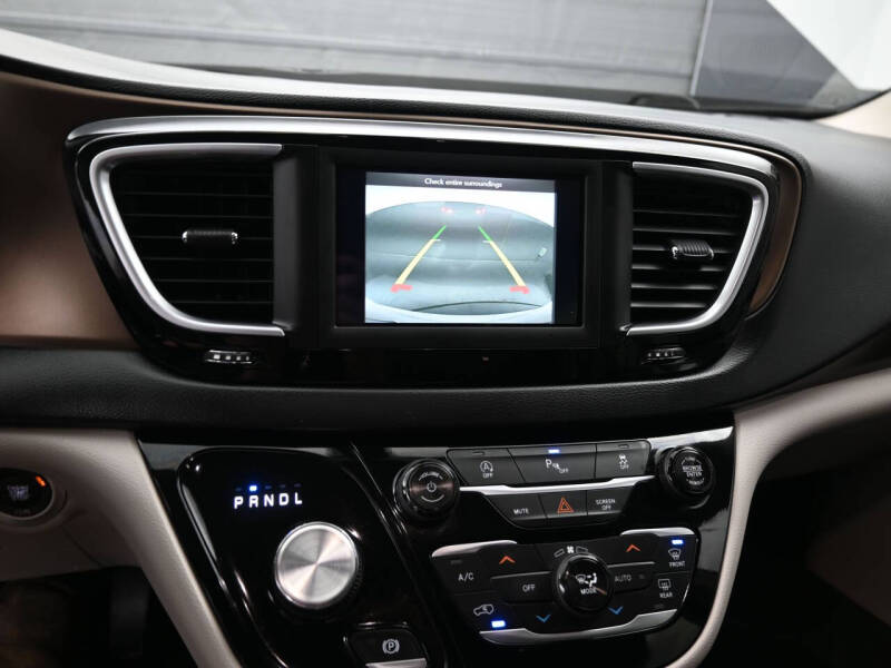 2018 Chrysler Pacifica Touring Plus