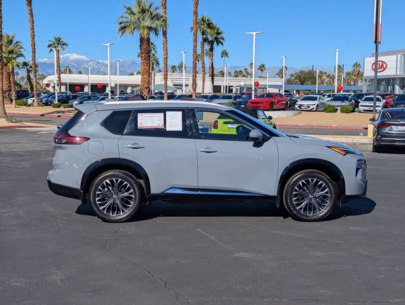 2025 Nissan Rogue Platinum