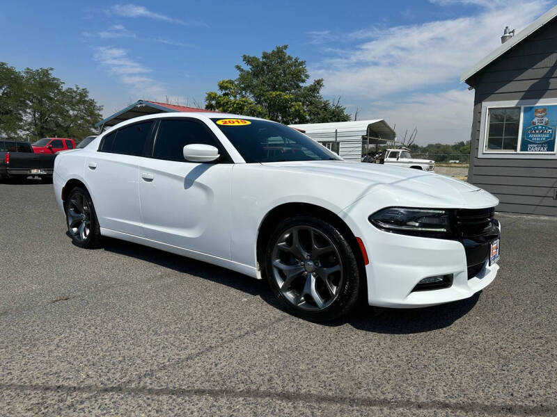 2015 Dodge Charger for sale at GILBERT MOTORS USA LLC in Union Gap WA