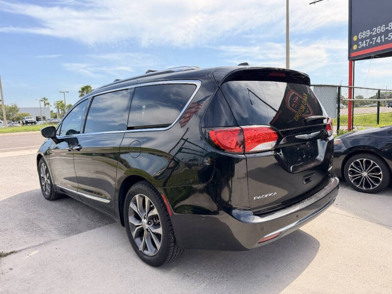 2017 Chrysler Pacifica Limited