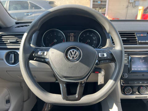 2018 Volkswagen Passat 2.0T S