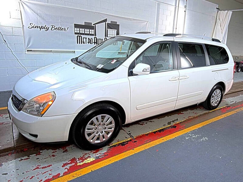 2011 Kia Sedona LX