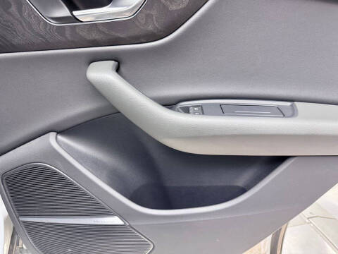 2021 Audi Q8 quattro Prestige 55 TFSI