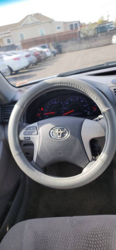 2011 Toyota Camry LE