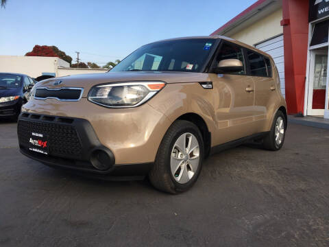 2015 Kia Soul for sale at Auto Max of Ventura in Ventura CA
