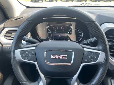 2022 GMC Acadia SLE