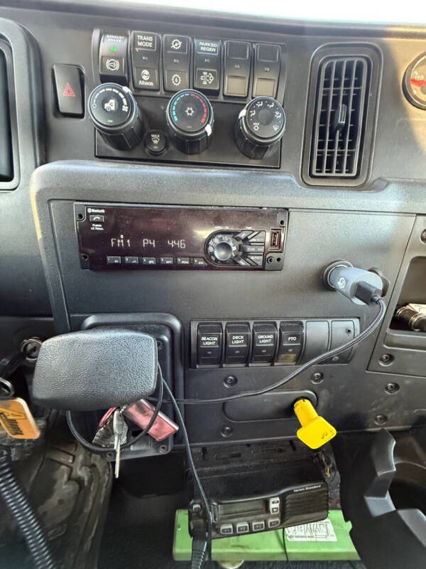 2021 International MV607