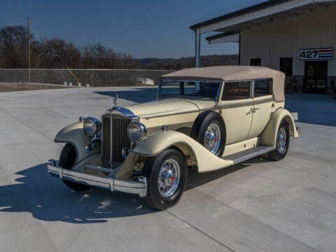 1933 Packard Super Eight Convertible Sedan