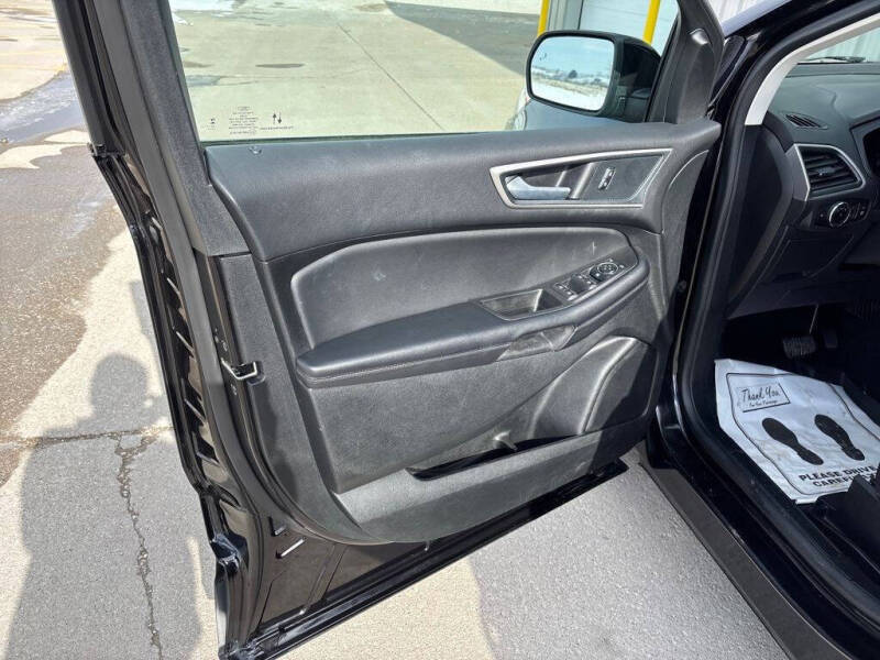 2024 Ford Edge