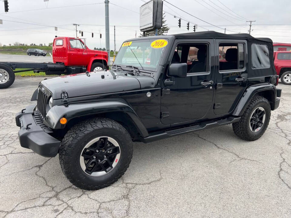 2016 Jeep Wrangler Unlimited Sport's photo