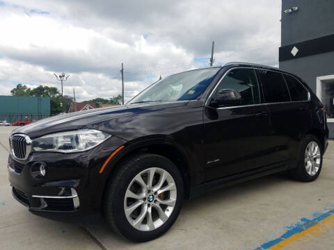 2014 BMW X5 for sale at Julian Auto Sales in Warren MI