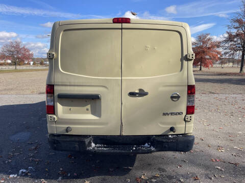 2015 Nissan NV 1500 S