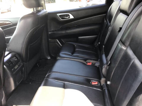 2016 Nissan Pathfinder SL