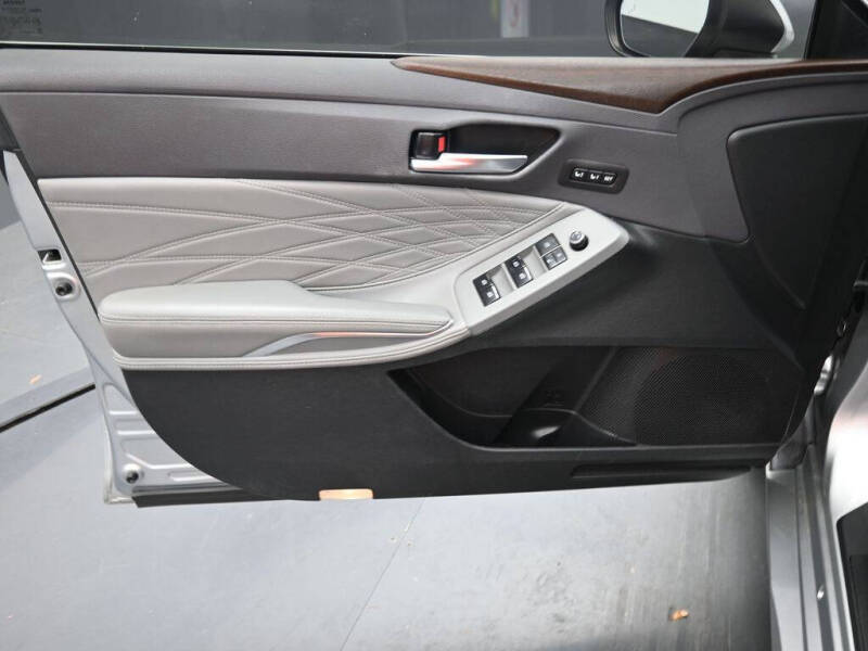 2019 Toyota Avalon Limited