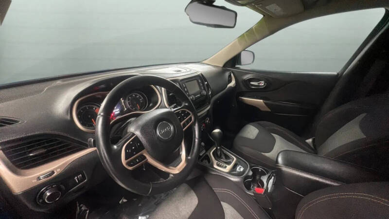 2017 Jeep Cherokee Sport Altitude