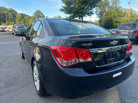 2013 Chevrolet Cruze LS Manual
