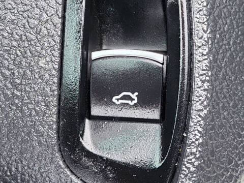 2012 Volkswagen Passat SE PZEV