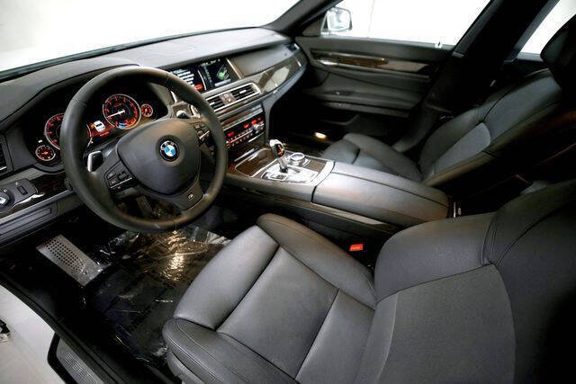 2014 BMW 7 Series 740i