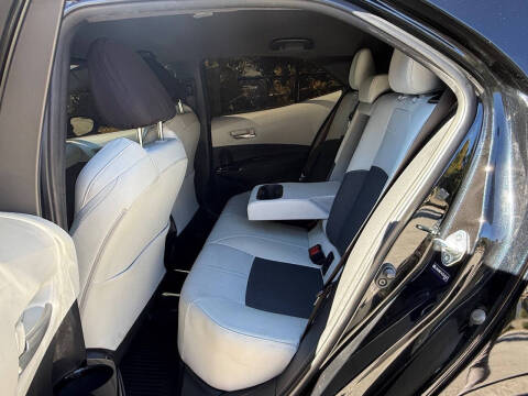 2019 Toyota Corolla Hatchback XSE