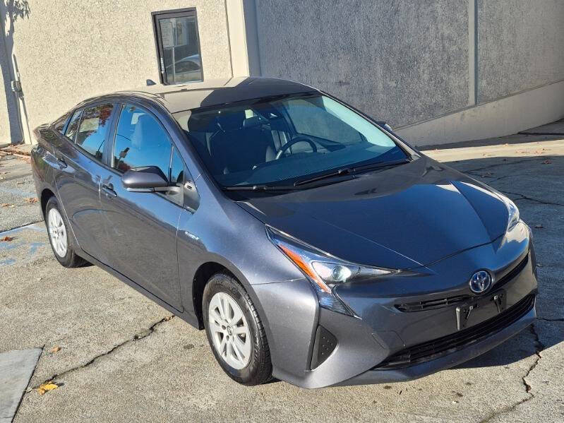 2017 Toyota Prius Two