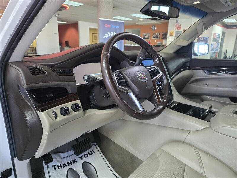 2015 Cadillac Escalade ESV Luxury