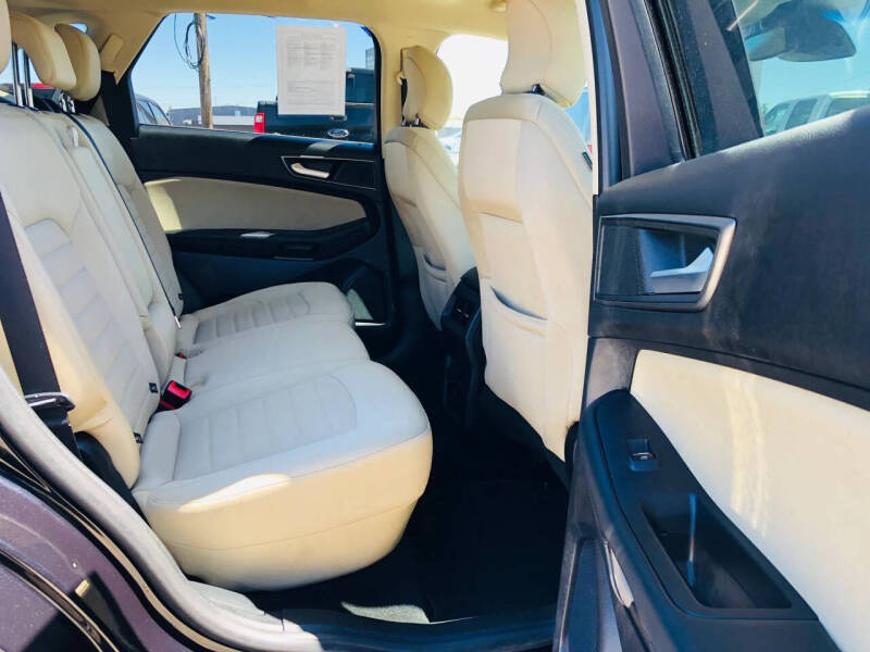 2019 Ford Edge SE