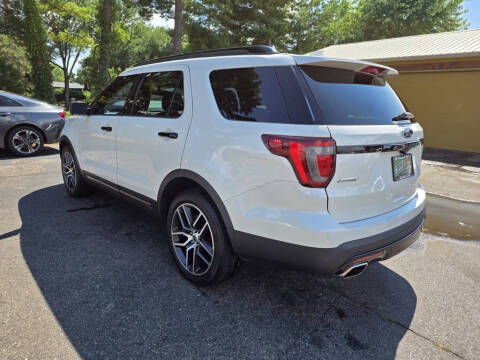 2016 Ford Explorer Sport