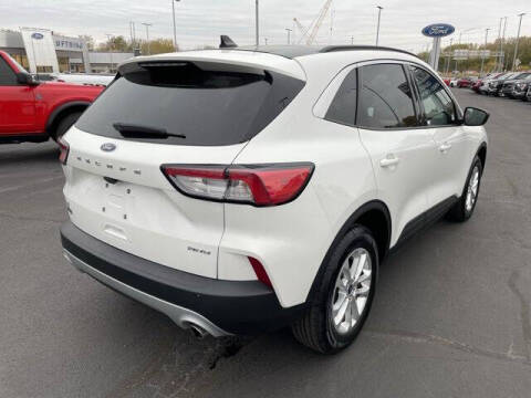 2022 Ford Escape SE