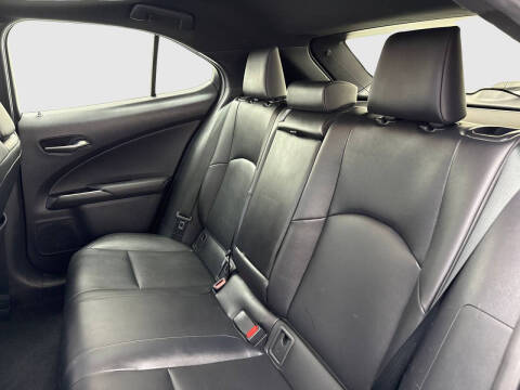 2020 Lexus UX 200