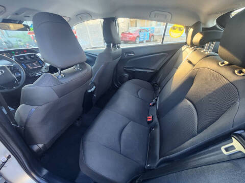 2019 Toyota Prius L Eco