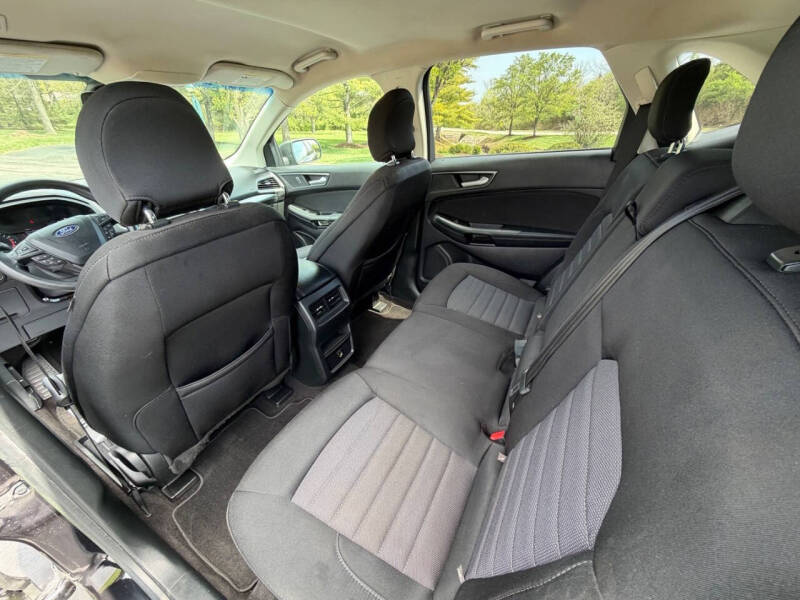 2019 Ford Edge SE