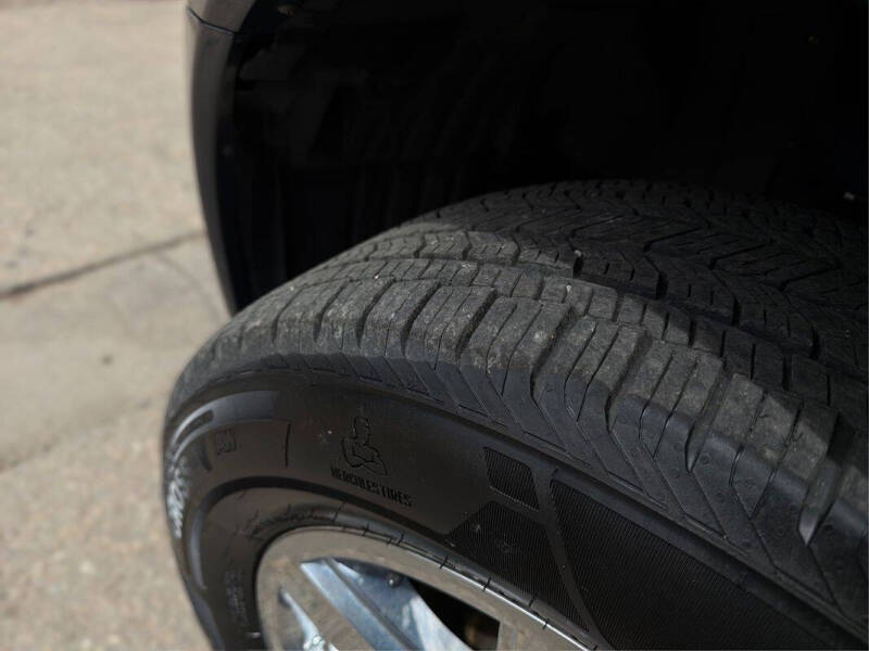 2013 Nissan Armada Platinum