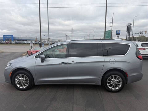 2021 Chrysler Pacifica Touring L