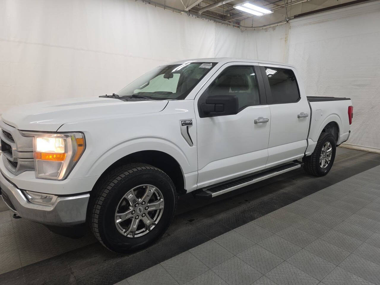 2022 Ford F-150 XLT 4x4 4dr SuperCrew 5.5 ft. SB's photo