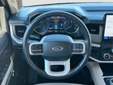 2022 Ford Expedition XLT