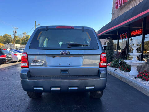 2011 Ford Escape XLS