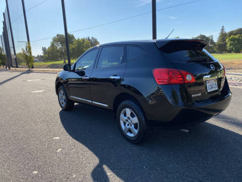 2011 Nissan Rogue S