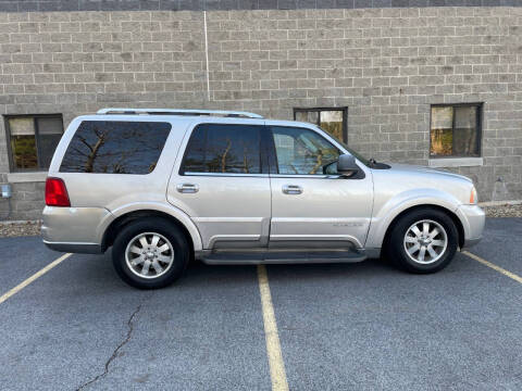 2004 Lincoln Navigator Luxury