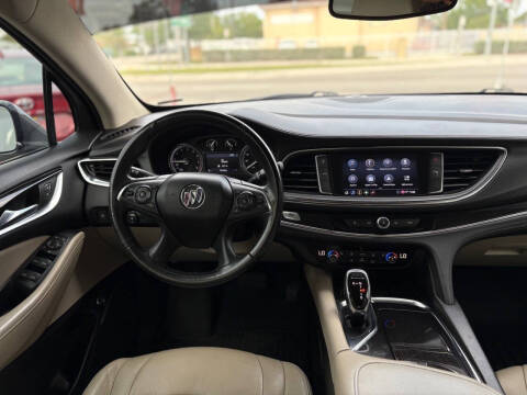 2021 Buick Enclave Essence