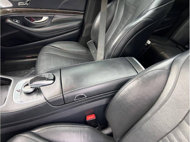 2015 Mercedes-Benz S-Class S 550